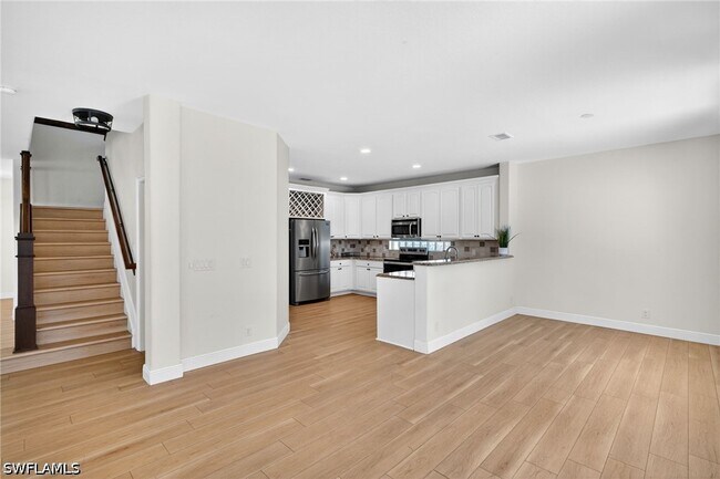 Foto del edificio - 9734 Silvercreek Ct