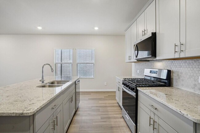Foto del edificio - 115 Greenbriar Dr
