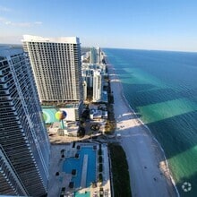 Building Photo - 1830 S Ocean Dr