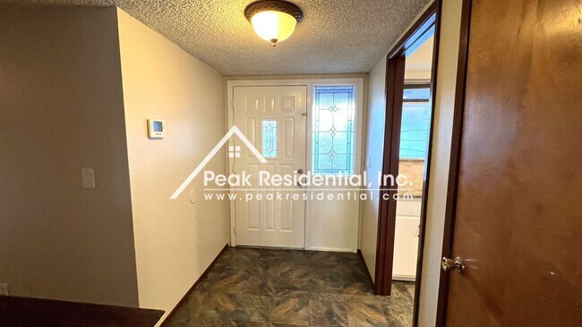 Foto del edificio - 4 br, 2 bath House - 4531 Longhorn Street