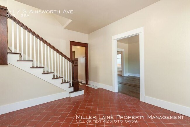 Foto del edificio - 917 S Ainsworth Ave