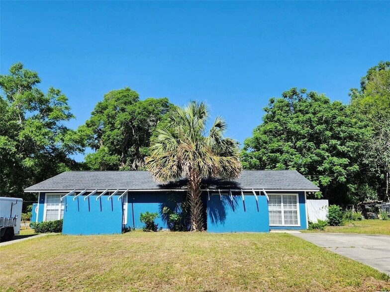 Foto principal - 4200 SE 22nd Ave