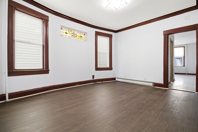 Foto del edificio - 35 W 52nd St