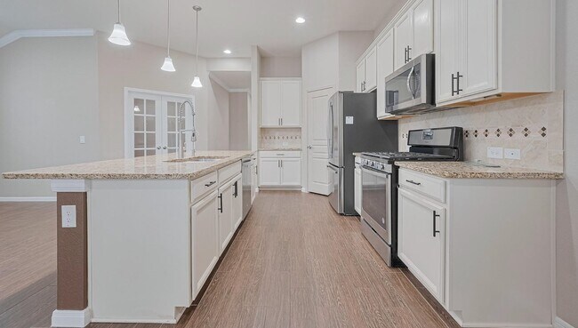 Foto del edificio - 5327 Silver Ledge Dr