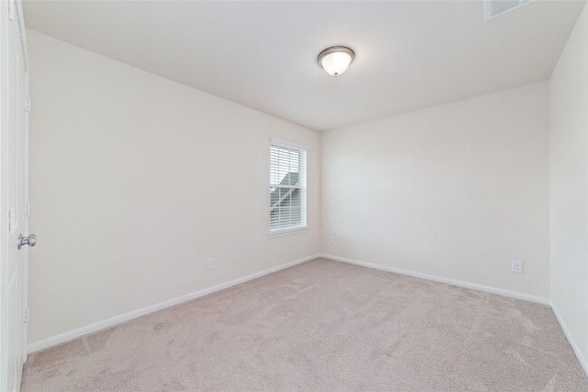 Foto del edificio - 13842 Evansdale Ln