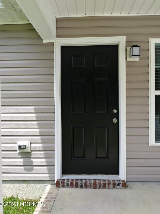 Foto del edificio - 419 Belgrade-Swansboro Rd