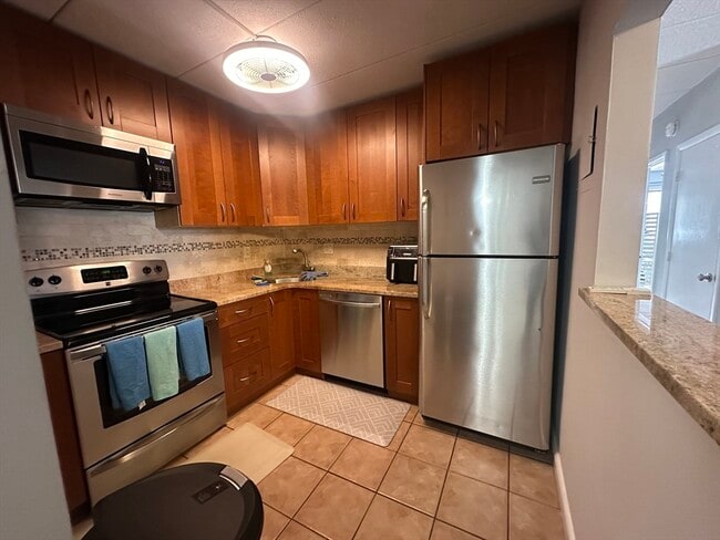 Building Photo - 40 High St