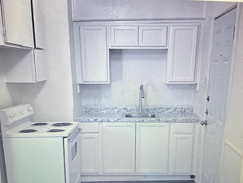 Building Photo - 2805 Carter St