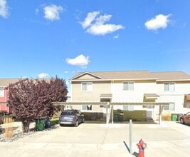 Building Photo - 1040 Alturas Dr