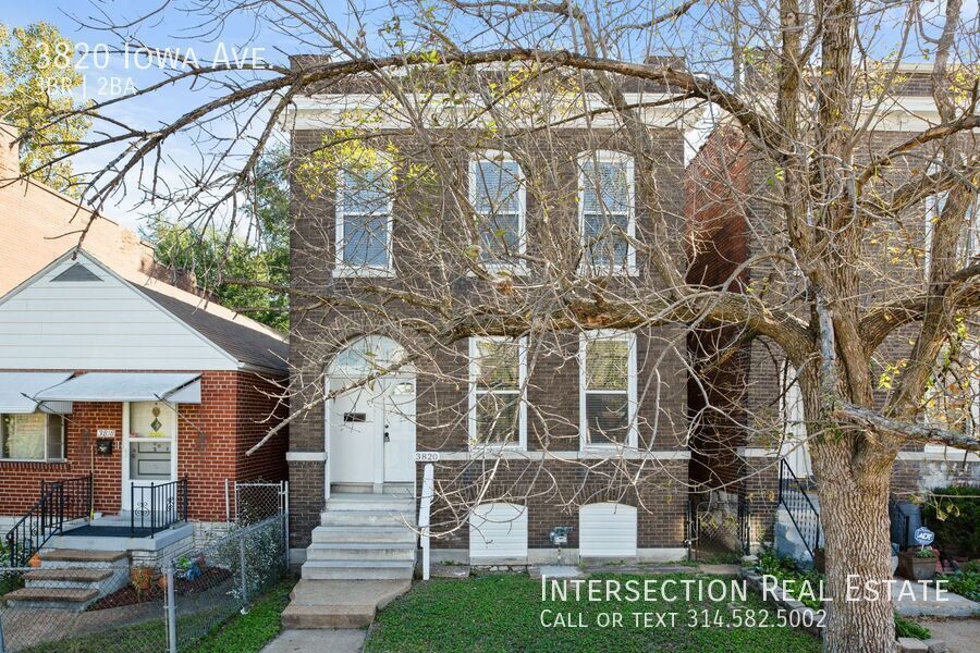 Foto principal - Beautifully Renovated 3 Bed/2Bath w/Lots o...