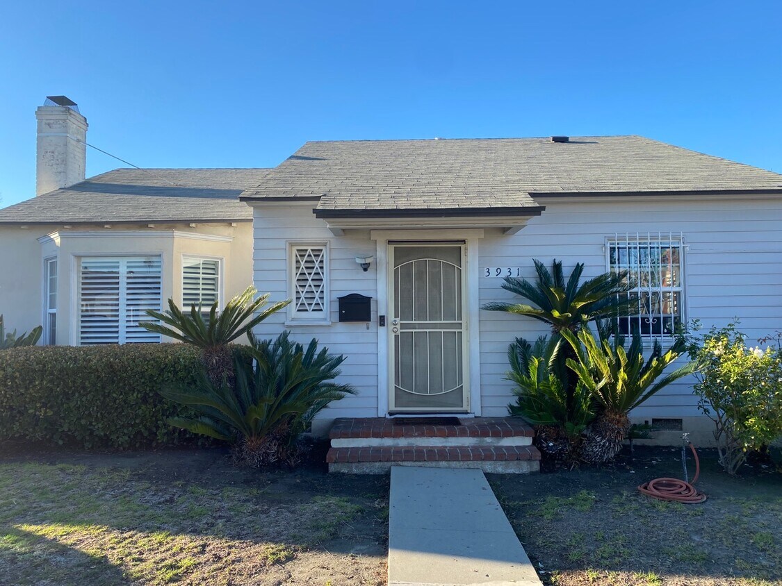 Primary Photo - 3931 Somerset Dr