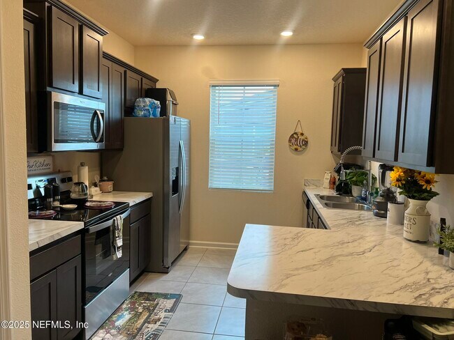 Foto del edificio - 4076 Oak Mill Rd