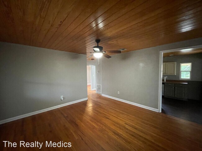 Foto del edificio - 3 br, 1 bath House - 261 Dietrich St