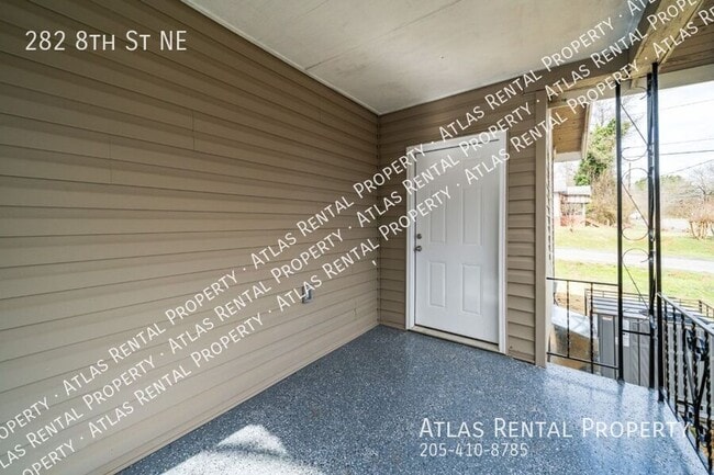 Building Photo - 282 8th St NE