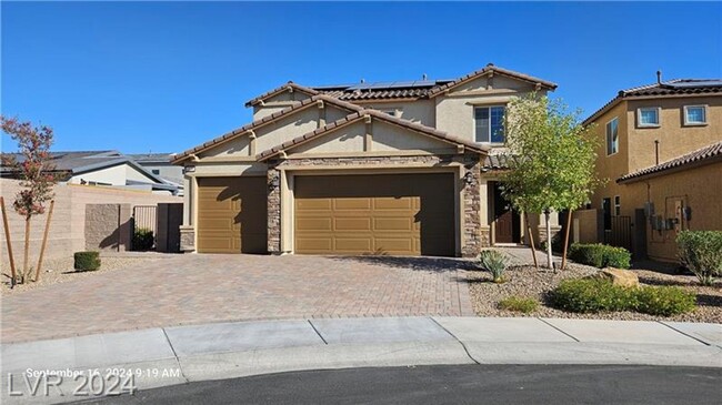 Foto del edificio - SOUTHWEST 4 BEDROOM 3 CAR GARAGE HOME