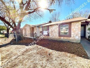 Building Photo - 6820 Oldham