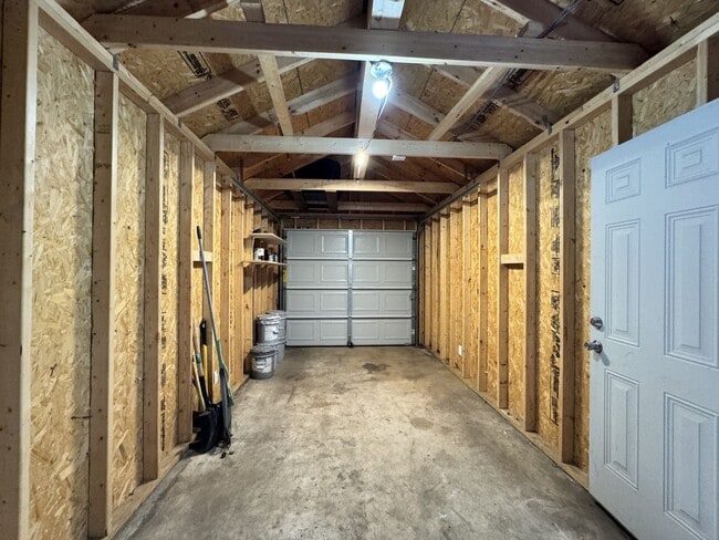 Foto del edificio - Ready NOW! A Ranch Home, All Appliances Convey, Pet Friendly, Includes Workshop!