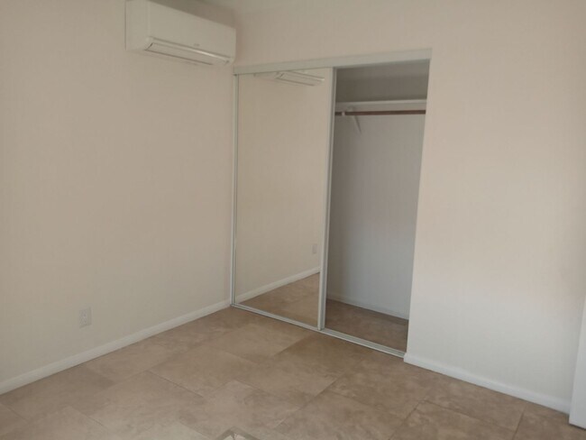 Foto del edificio - Remodeled 2 Bedroom 1 Bath
