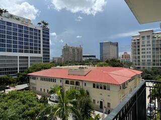 Foto del edificio - 600 S Dixie Hwy