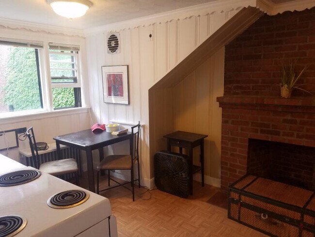 Foto del edificio - 16 Pinckney St