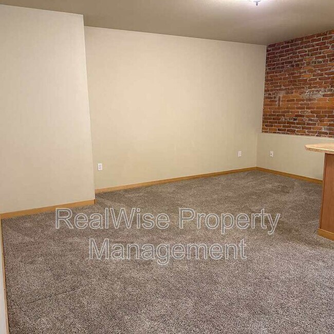 Foto del edificio - 535 SW 6th St
