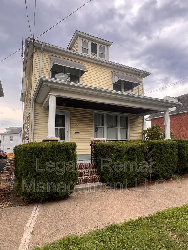 Building Photo - 43 Division St