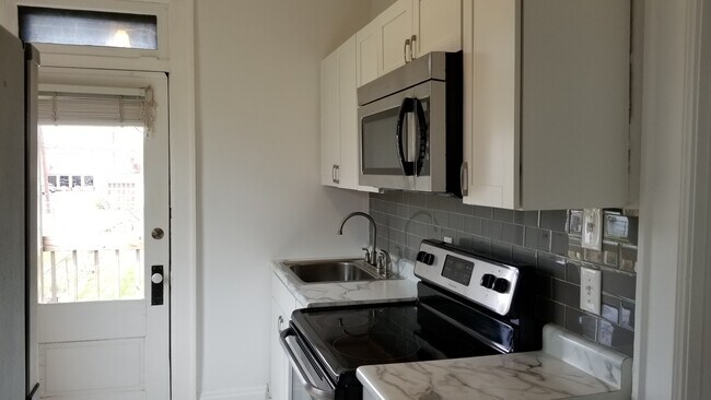 Kitchen - 1343 S 3rd St