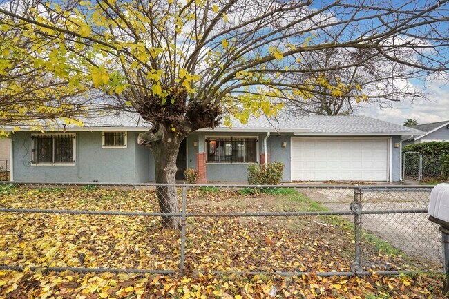 Building Photo - 428 South Gertrude Avenue