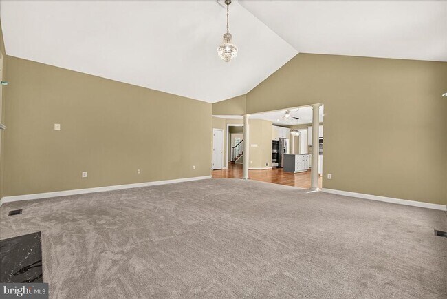 Foto del edificio - 6430 Bellevue Pl
