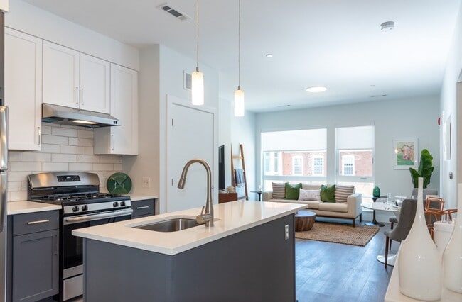 Interior Photo - Union and West