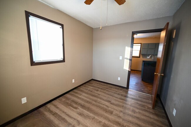 Foto del edificio - Lakeview Homes