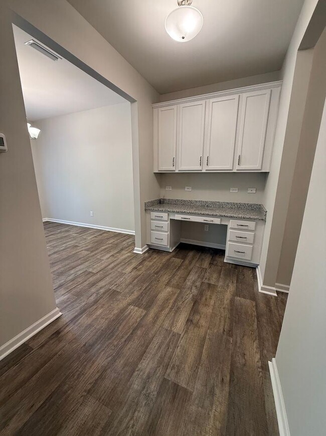 Foto del edificio - Updated 3 Bedroom Townhome with Harrisburg Schools