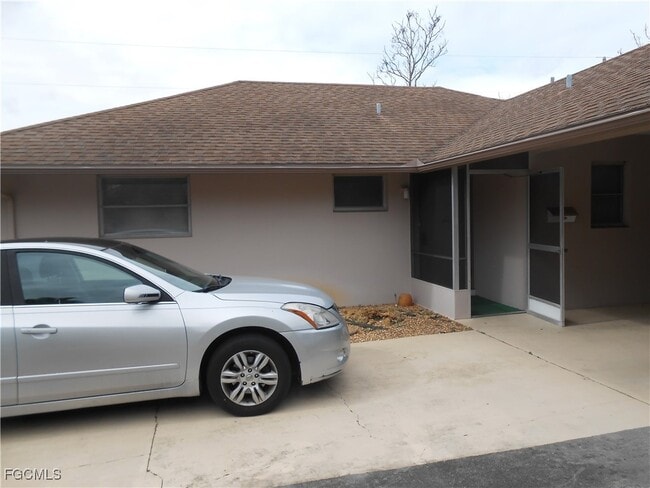 Building Photo - 241 Thistle Ct