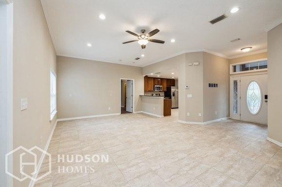 Building Photo - NOW AVAILABLE! - 7049 Vida Ln, Jacksonvill...