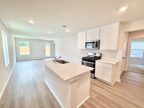 Building Photo - 11627 Ruffian Dr