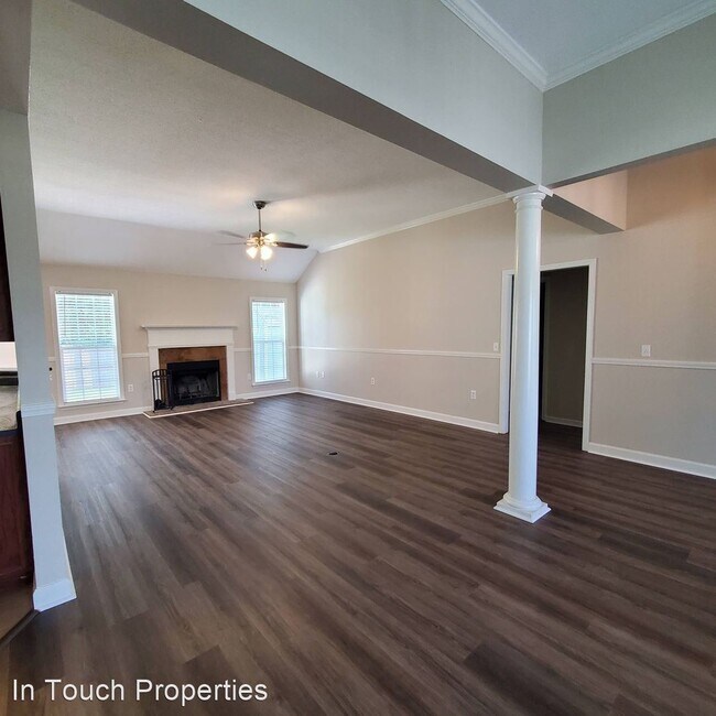 Building Photo - 3 br, 2 bath House - 5227 Abbott Cir
