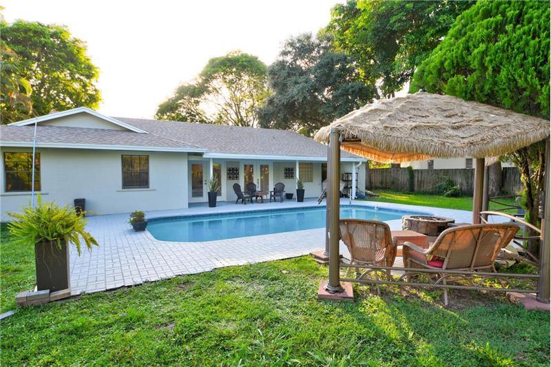 166 Old Country Rd S Unit S, Wellington, FL 33414 Condo for Rent in