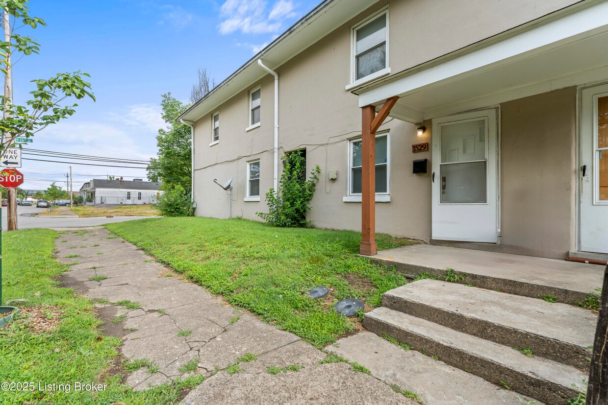 Foto principal - 1529 Anderson St