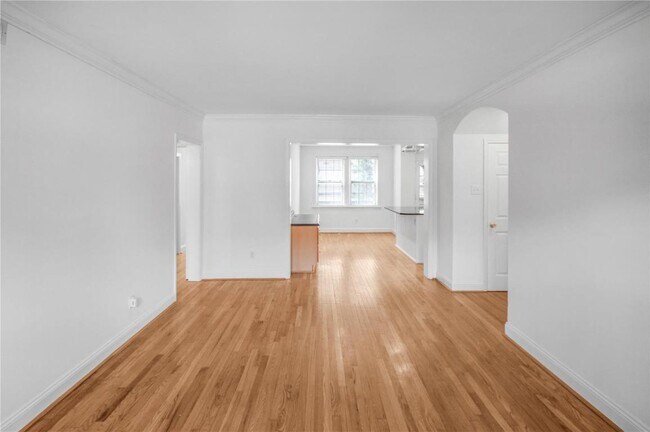 Foto del edificio - 827 Westwood Dr