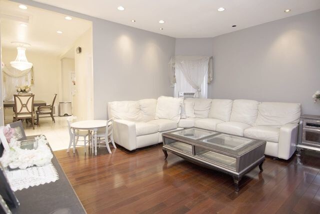 Foto del edificio - 22-40-40 38th St