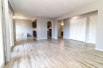 Building Photo - 11730 SW Bel Aire Ln
