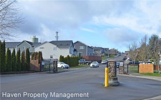 Foto del edificio - 4 br, 2.5 bath House - 1927 200th St E