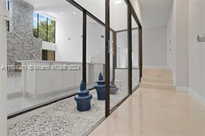 Foto del edificio - 8881 N Lake Dasha Dr