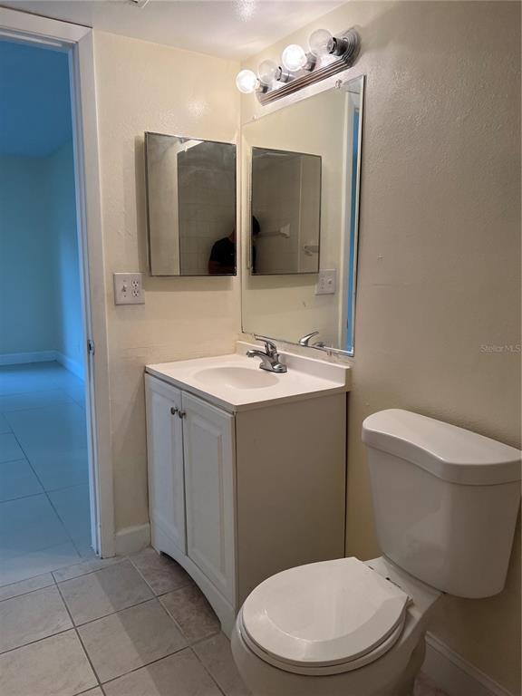 Building Photo - 8215 Sun Spring Cir