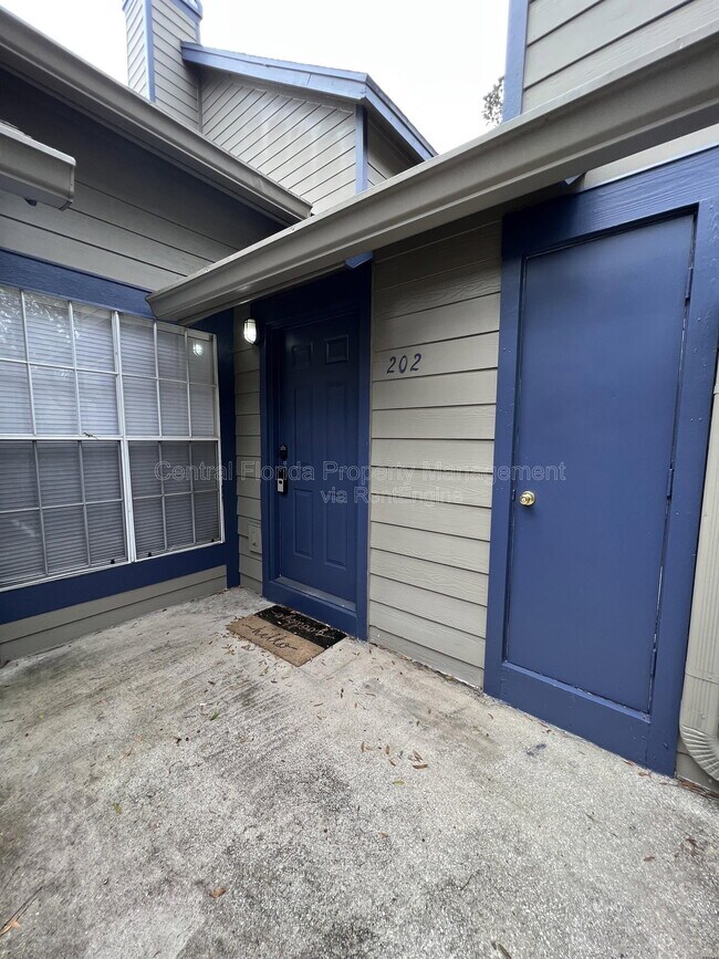 Foto del edificio - 954 Forest Ridge Ct