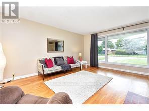 Photo du bâtiment - 14 Greenwich Ave