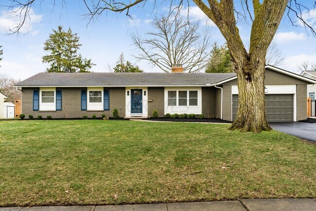 Foto del edificio - 2850 Pickwick Dr