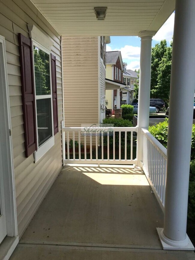 Foto del edificio - Canterfield in Harrisburg - Great 4 Bed, 2...