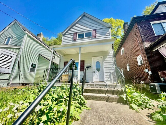 Building Photo - 520 Glenn St