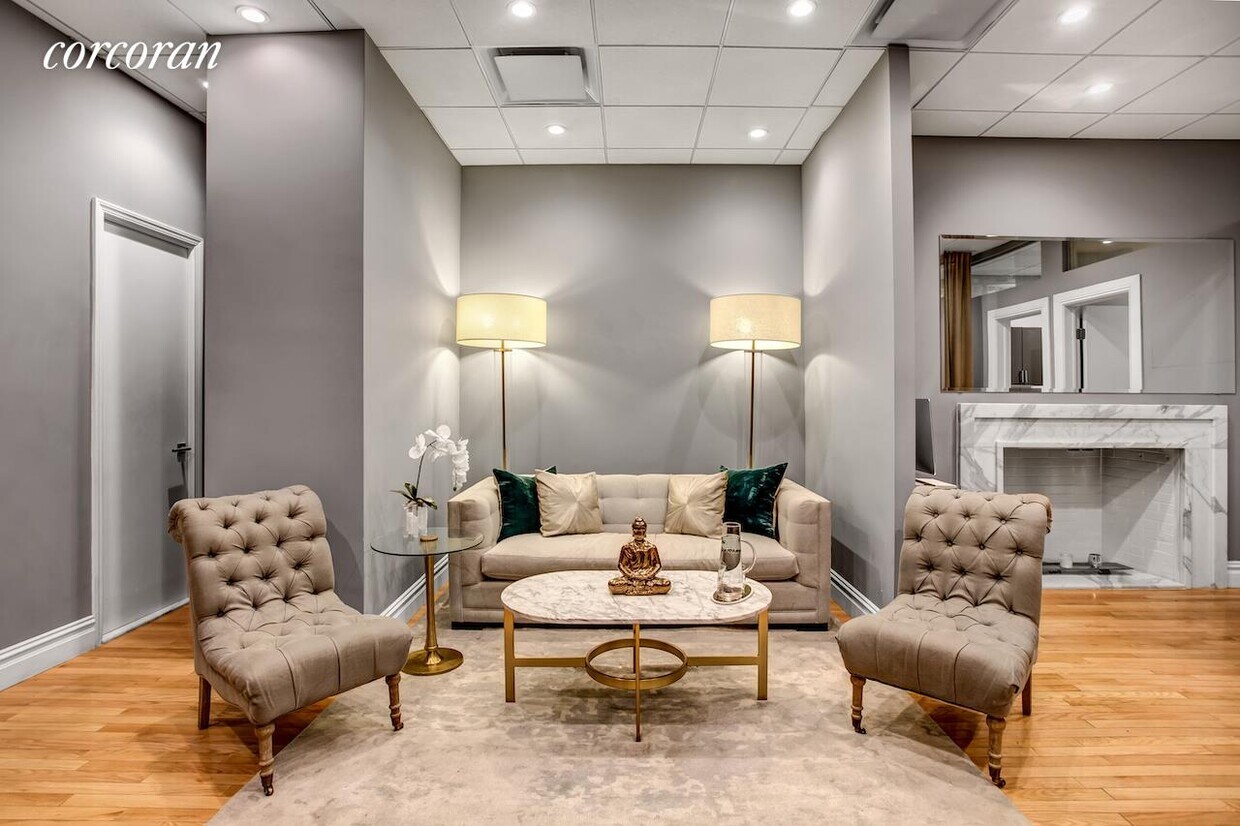 Foto principal - 9 E 62nd St